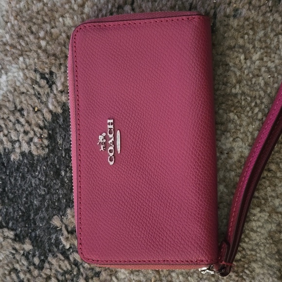 Coach Lot Of 3 Wristlets - Picture 6 of 8